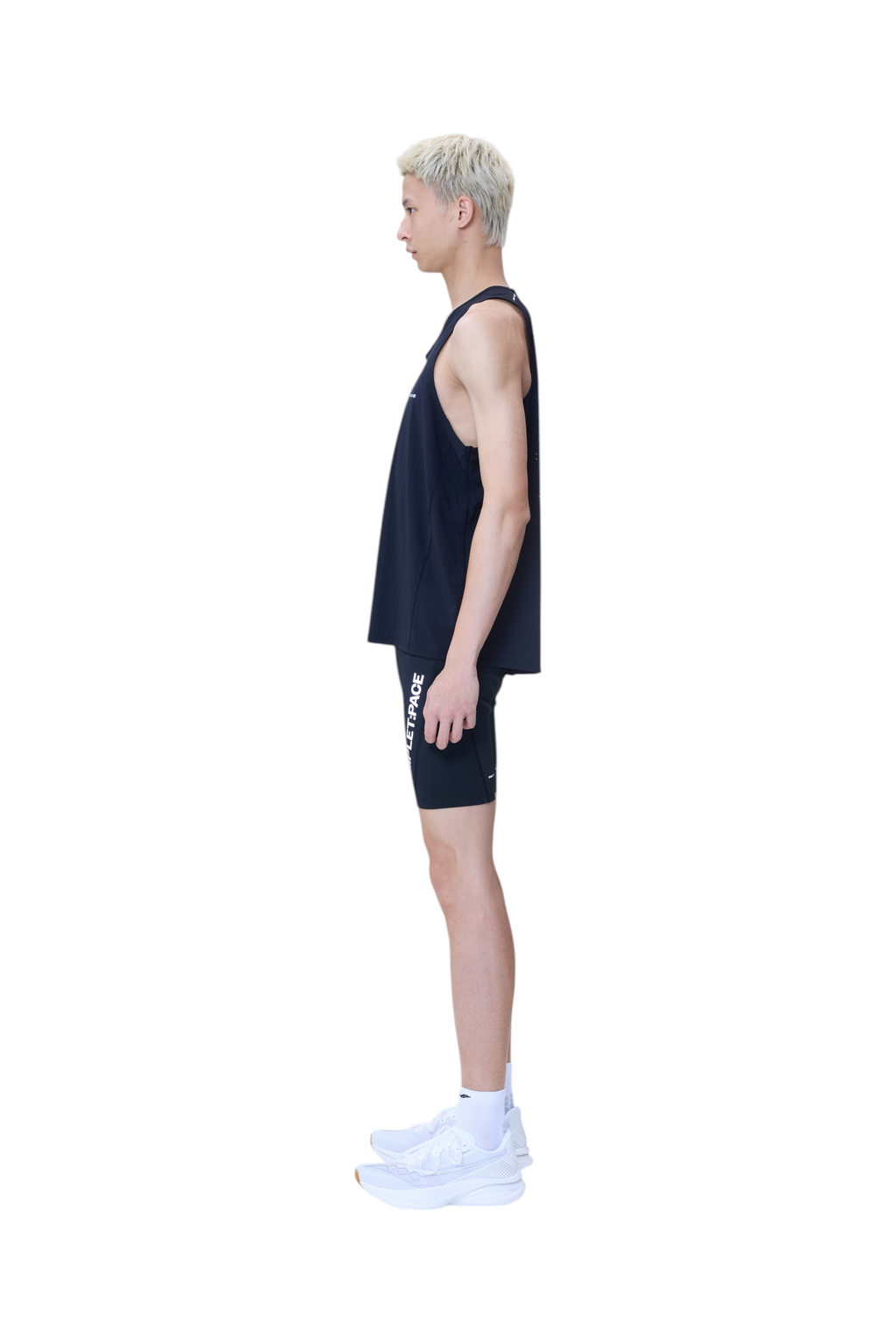1.0 RUNNING SINGLET