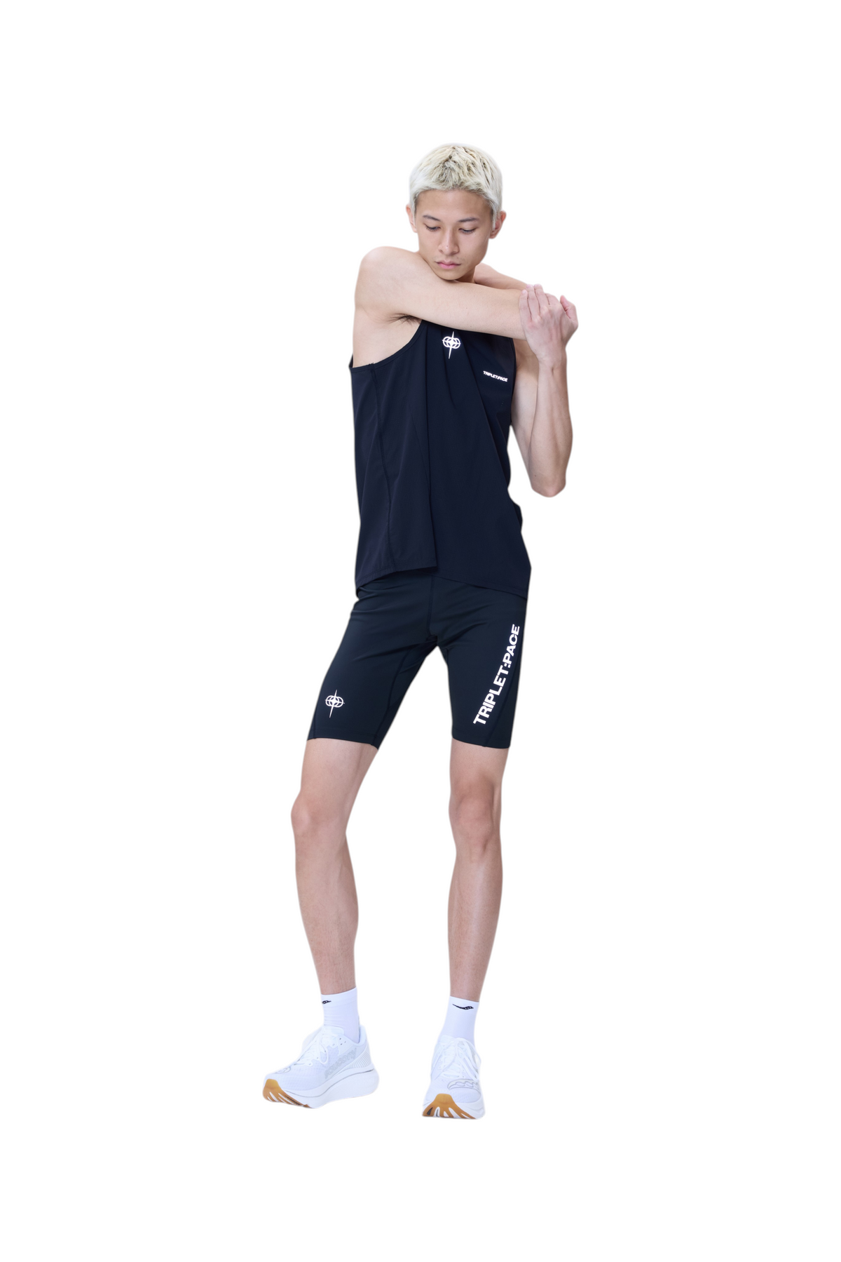 1.0 RUNNING SINGLET
